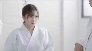 女主性瘾放荡的快穿文h凌辱狗链拖著淫贱小母狗3P 狂操...